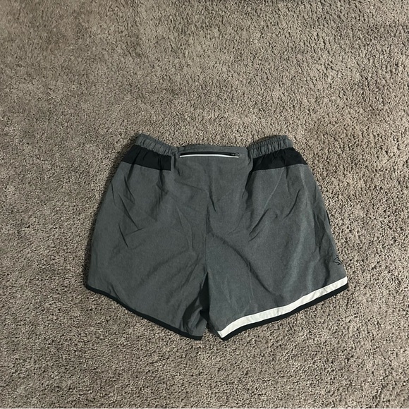 🔥FLASH SALE🔥 Rabbit Shorts - Picture 4 of 5